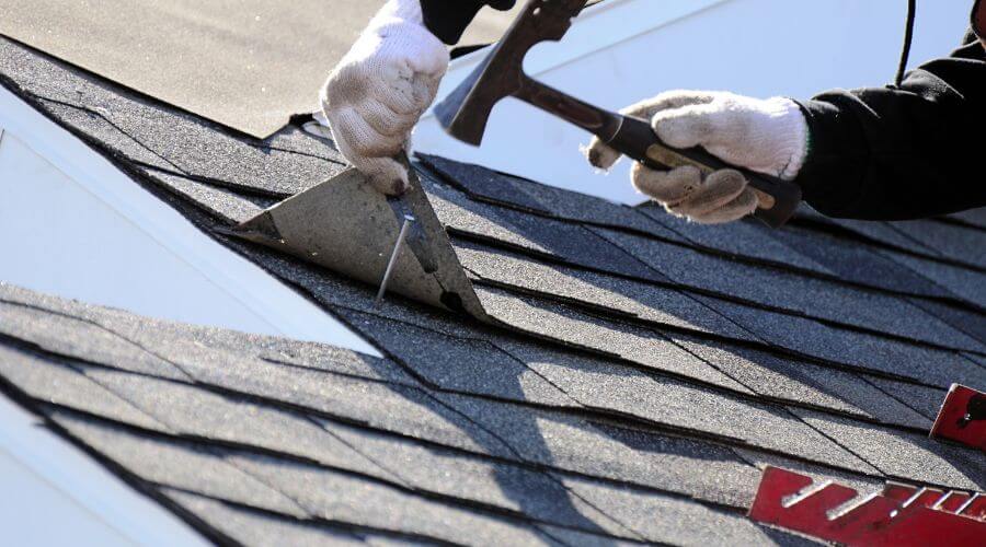 Professional gutter cleaning in West Hamlin, WV